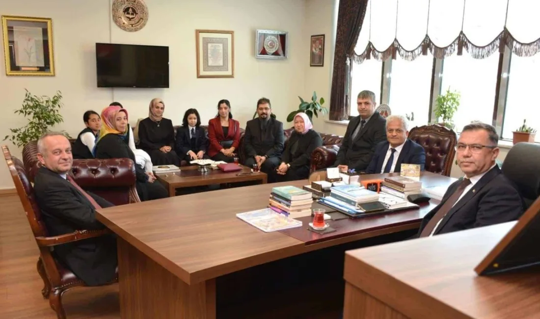 TÜBİTAK 2204-B Ortaokul Öğrencileri Araştırma Projeleri Yarışmasında derece elde eden