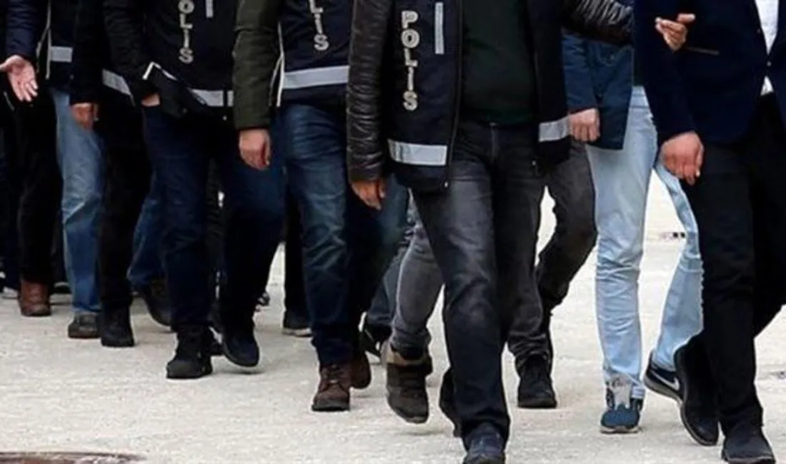 Şanlıurfa merkezli siber dolandırıcılık operasyonunda, gözaltına alınan 42 şüpheliden 31’i