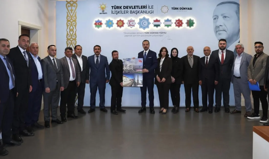 AK Parti Yerköy İlçe Başkanı Serkan Işık ve beraberindeki heyet,