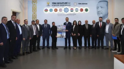 AK Parti Yerköy İlçe Başkanı Serkan Işık ve beraberindeki heyet,