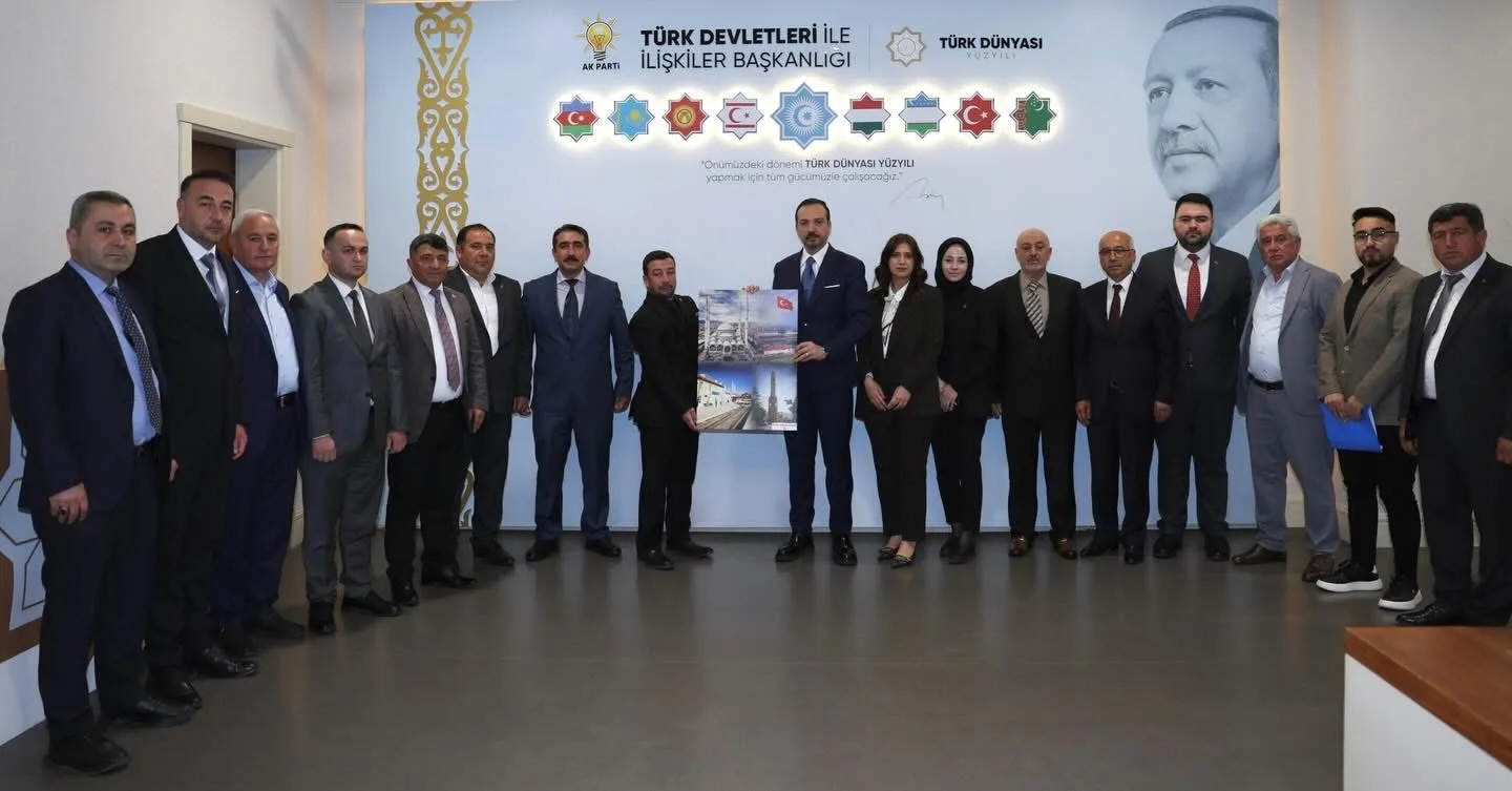 AK Parti Yerköy İlçe Başkanı Serkan Işık ve beraberindeki heyet,