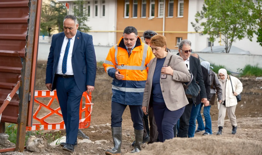 Yozgat'ın Yerköy ilçesinde kütüphane inşaatı sürüyor.