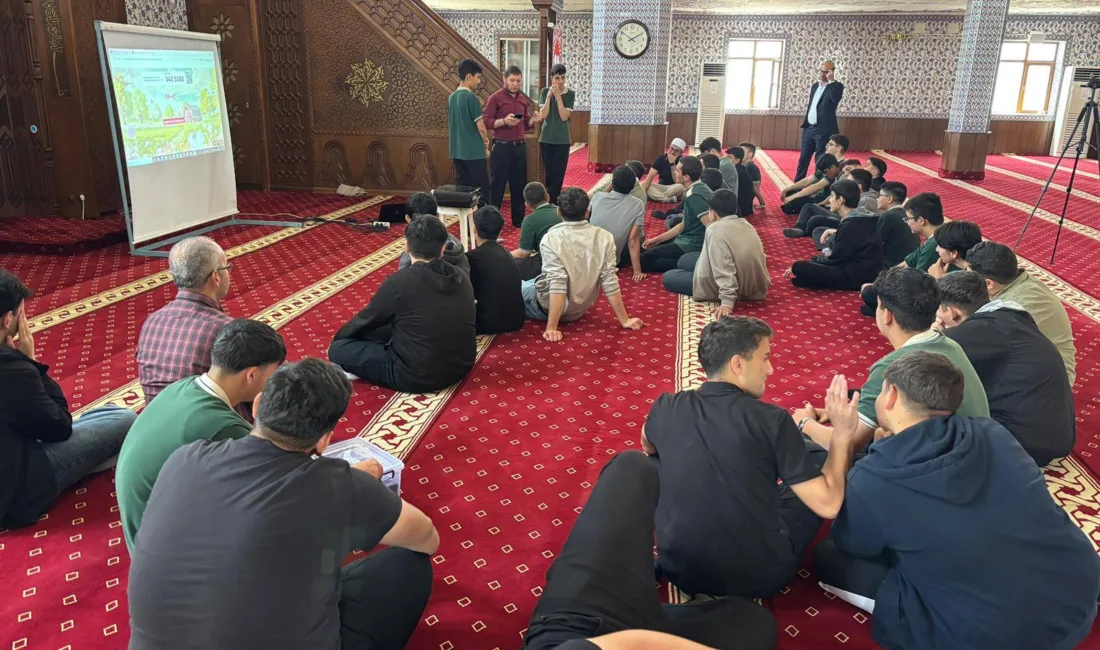 ÇEDES Projesi kapsamında Fen Lisesi öğrencileriyle gerçekleştirilen “Değerler Eğitimi” programında