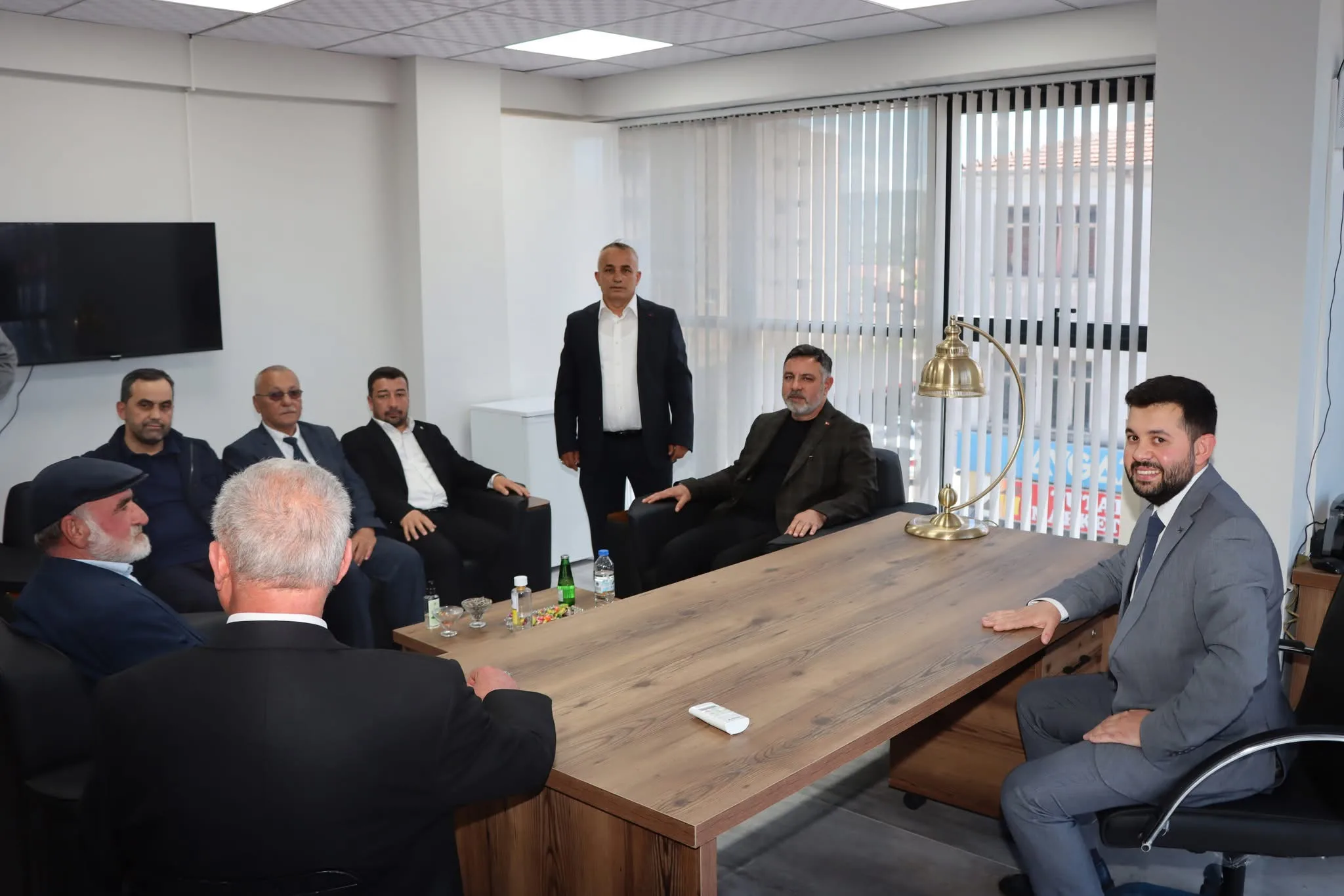 Dent Yerköy ağız ve diş sağlığı polikliniği hizmete açıldı Dent Yerköy ağız ve diş sağlığı polikliniği hizmete açıldı