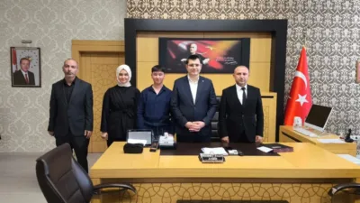 Rabia Koyunbaşoğlu Anadolu Lisesi öğrencisi Efendi Açıkgöz, geliştirdiği “Derman: İnsansız