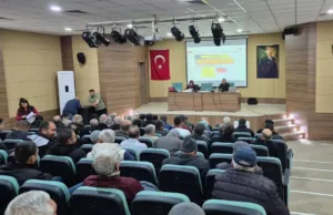 Yozgat'ın Yerköy ilçesinde, çiftçilere yönelik yeni bitki koruma ürünleri yönetmeliği