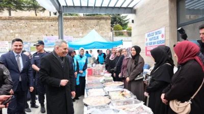 Yozgat İl Müftülüğünce Çapanoğlu Büyük Cami altında açılan kermes, evlenecek