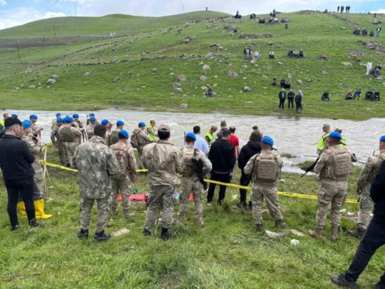 Bingöl'de bir hafta önce kaybolan emekli öğretmen Kutbattin Keskin, derede