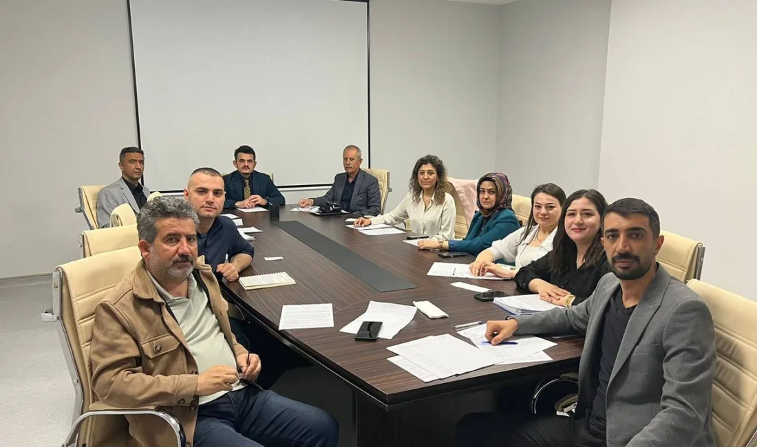 Çiçekdağı Devlet Hastanesi ve Mucur İlçe Devlet Hastanesi yöneticileri, aylık