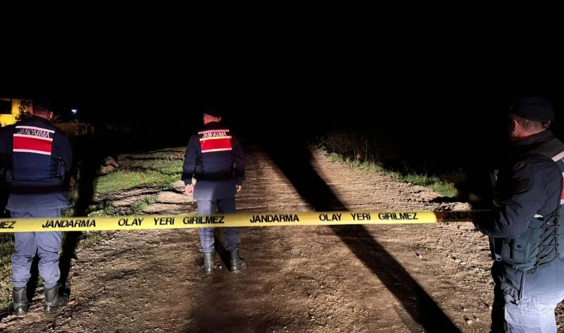 Yozgat'ın Saraykent ilçesinde aşırı yağışlar sonucu dere taştı, 10 hanenin