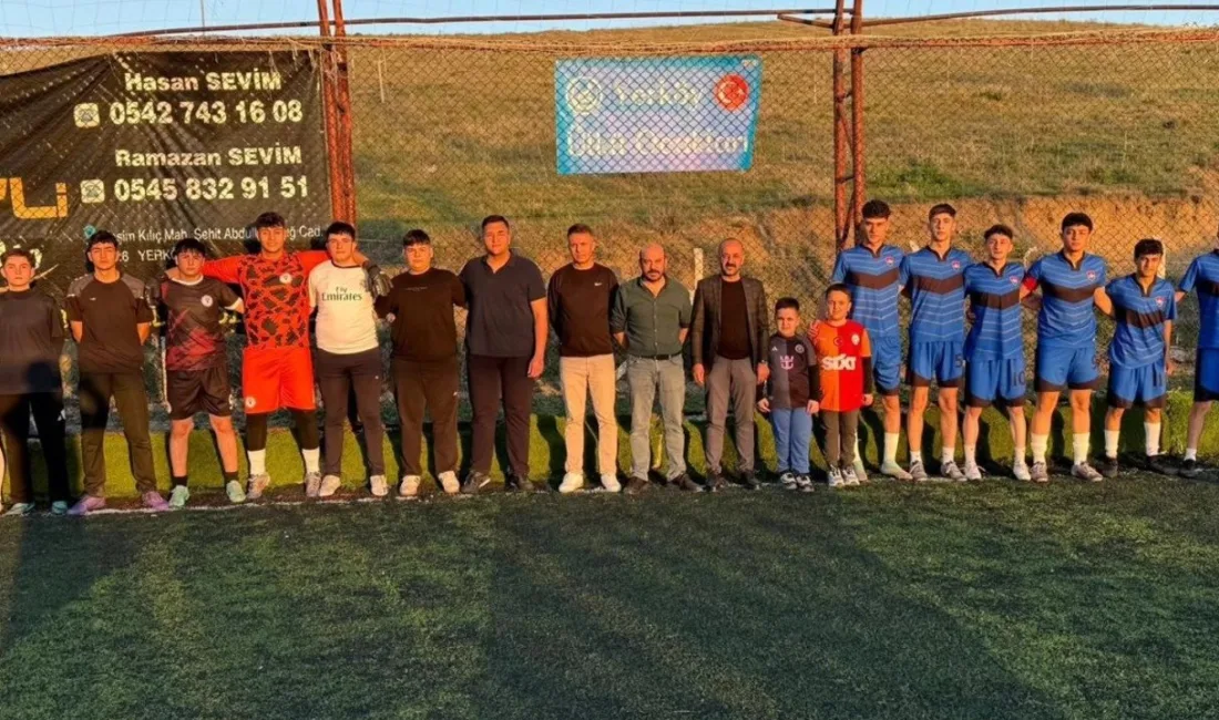 Yerköy Ülkü Ocakları tarafından düzenlenen liseler arası futbol turnuvasında yarı