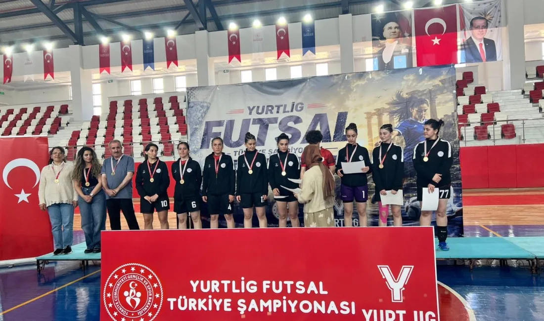 Yozgat Gençlik ve Spor İl Müdürlüğü bünyesindeki Kız Futsal Takımı,