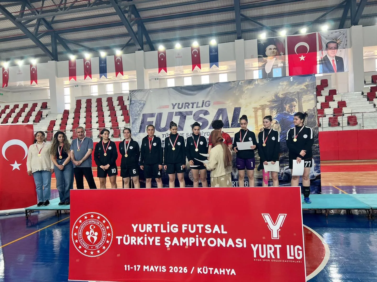 Yozgat Gençlik ve Spor İl Müdürlüğü bünyesindeki Kız Futsal Takımı,