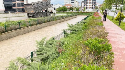 Yozgat'ta etkili olan sağanak yağışlar sonrası su baskınları yaşanırken, Devlet