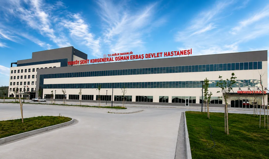 Yerköy Devlet Hastanesi, 14 farklı branşta sunduğu poliklinik hizmetleriyle vatandaşların