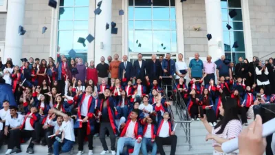 Yerköy Atatürk İmam Hatip Ortaokulu tarafından düzenlenen Şiir Dinletisi ve