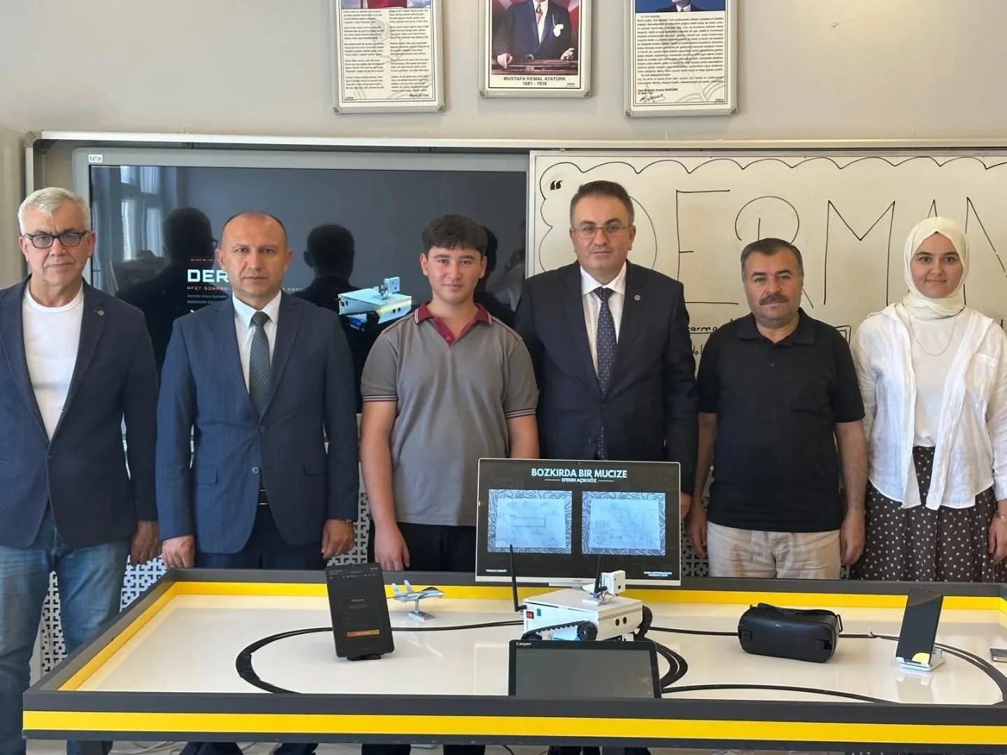 Türk-Alman Yatırım Birliği Başkanı Gencay Koyunbaşoğlu, Rabia Koyunbaşoğlu Anadolu Lisesi'ni
