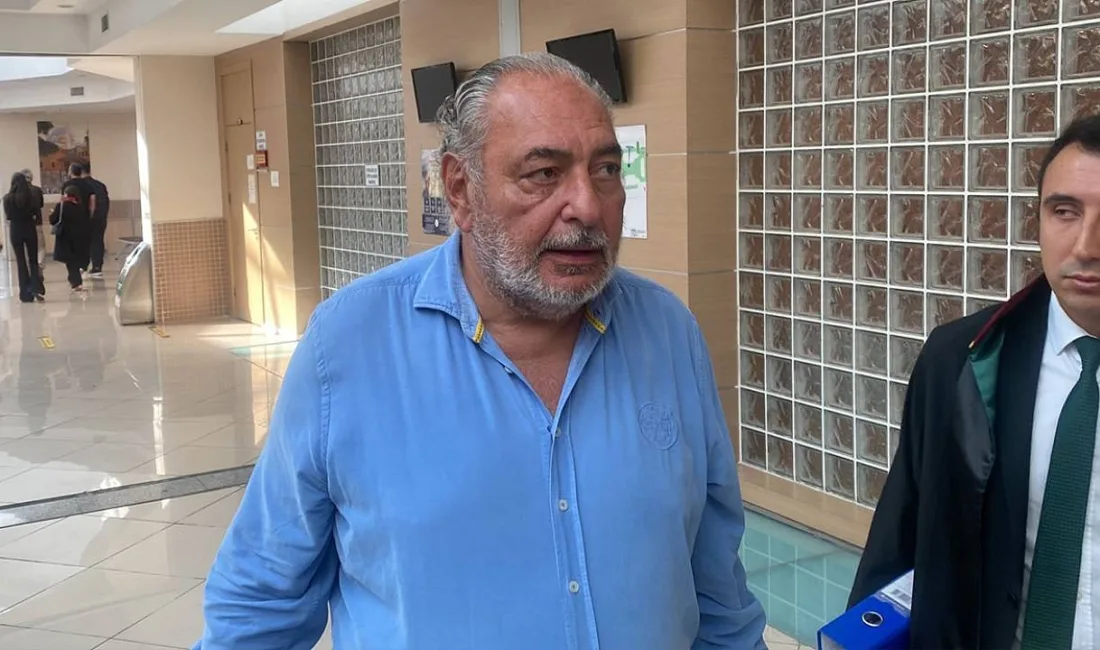 Ünlü gazeteci ve haber sunucusu Reha Muhtar, kalp yetmezliği nedeniyle