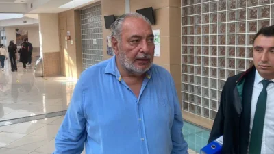 Ünlü gazeteci ve haber sunucusu Reha Muhtar, kalp yetmezliği nedeniyle