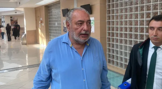 Ünlü gazeteci ve haber sunucusu Reha Muhtar, kalp yetmezliği nedeniyle