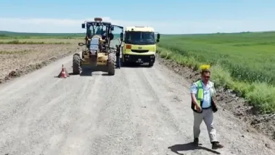 Yozgat İl Özel İdaresi ekipleri, Yerköy ilçesine bağlı Sarıyaprak Köyü'nde