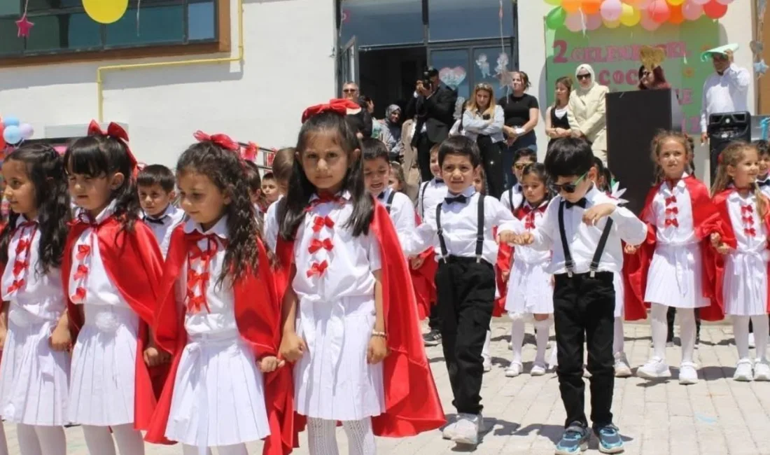 Yerköy TOBB Anaokulu tarafından düzenlenen Geleneksel Çocuk Şenliği, İl Milli
