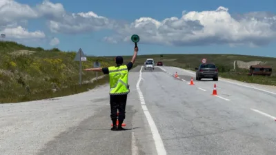 Yozgat'ın Yerköy ilçesinde jandarma ekiplerinin düzenlediği trafik denetiminde ehliyetsiz araç