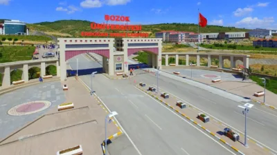 Yozgat Bozok Üniversitesi öğretim elemanlarının yer aldığı "Kemik Kırıklarının Yapay