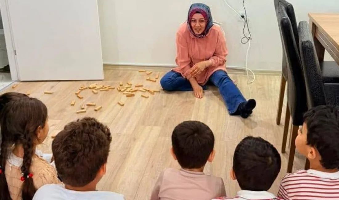 Yozgat'ta düzenlenen anlamlı etkinlikte, çocuklar şehit anneleri ve gazi eşleriyle