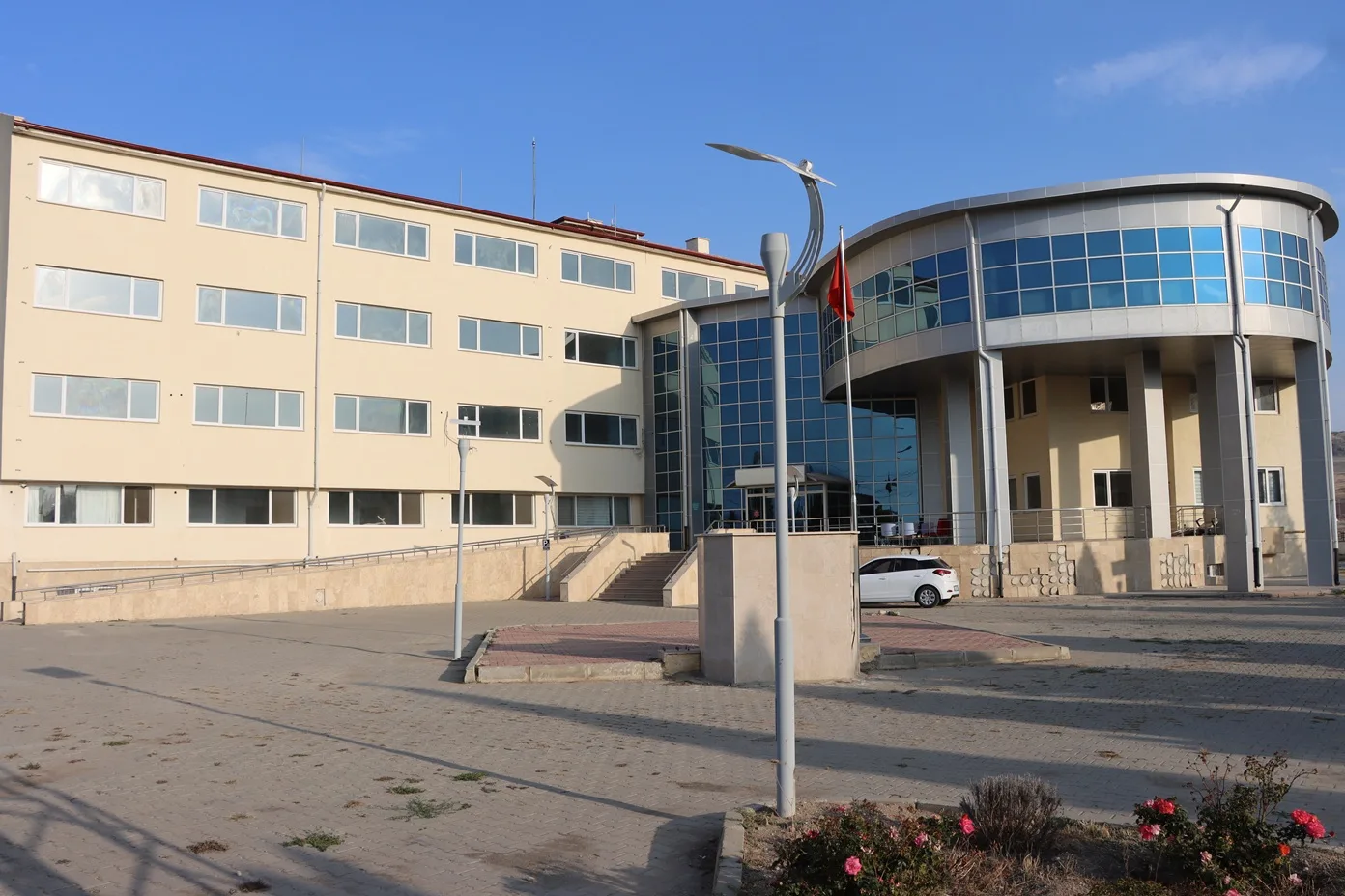 Yerköy Belediyesi, hizmet binasının yapım, bakım ve onarım işleri için