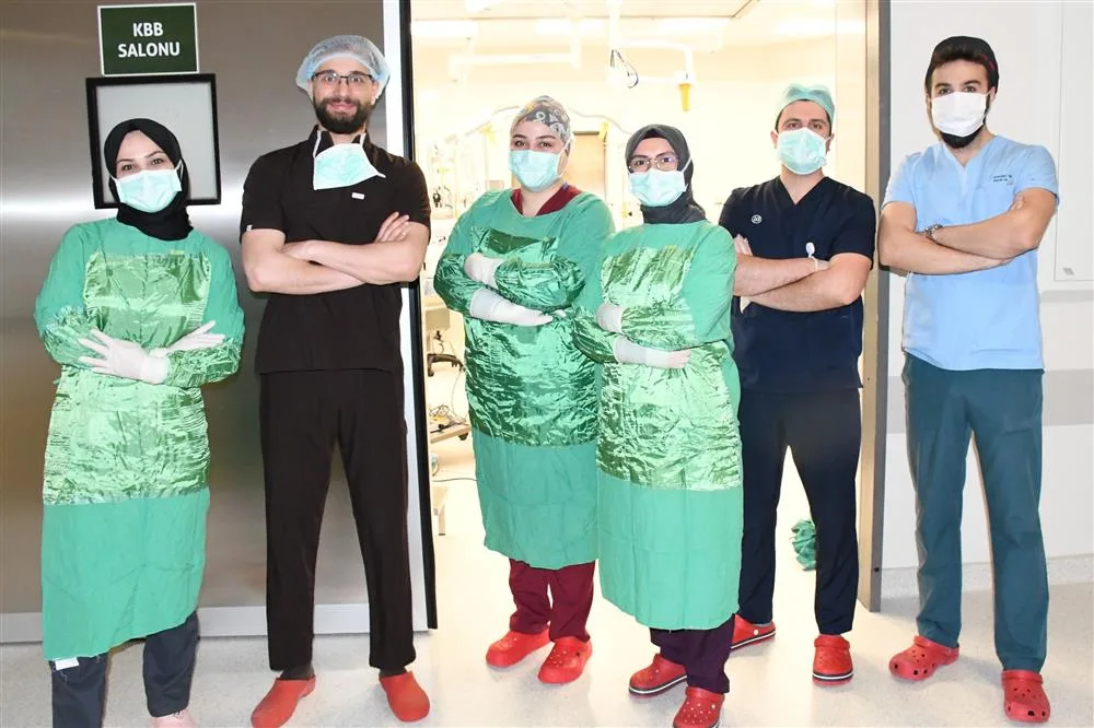 Yozgat Şehir Hastanesi'nde Başarılı Kanser Ameliyatı! 78 Yaşındaki Hasta Sağlığına Kavuşuyor Yozgat Şehir Hastanesi'nde Başarılı Kanser Ameliyatı! 78 Yaşındaki Hasta Sağlığına Kavuşuyor