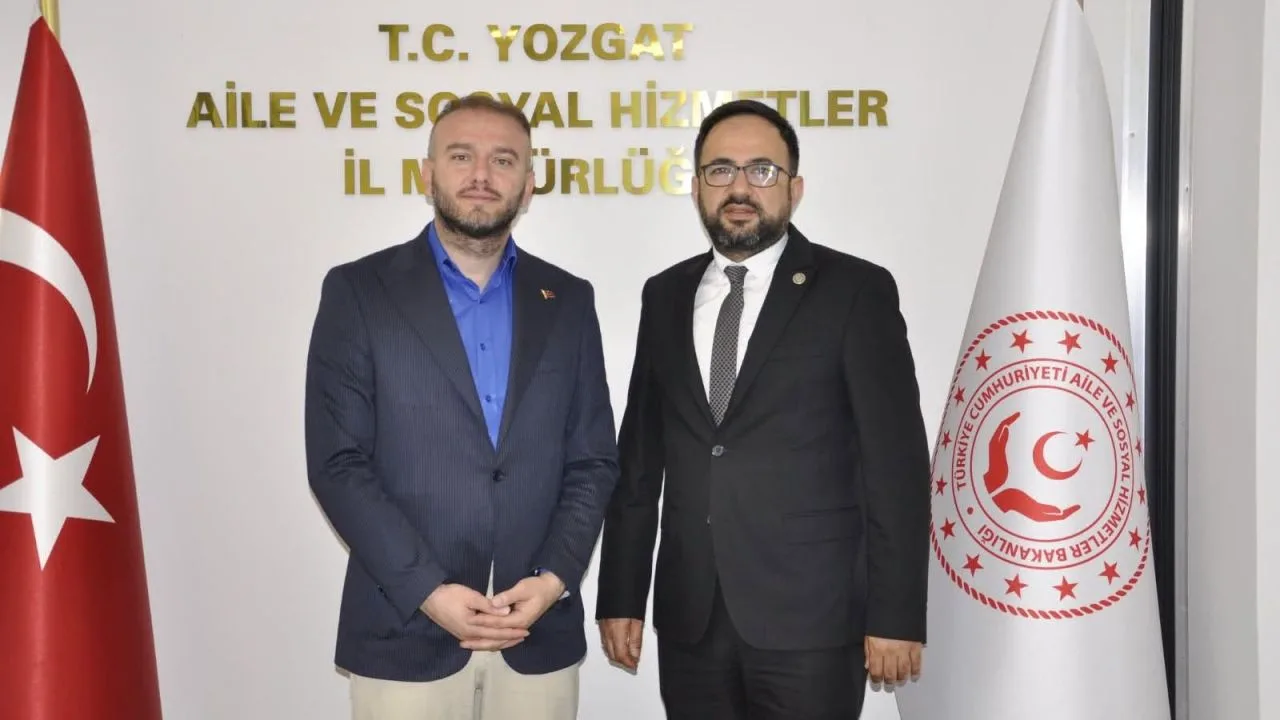 Sağlık-Sen Yozgat Şube Başkanı Seyit Nazım Eroğlu ve yönetim kurulu