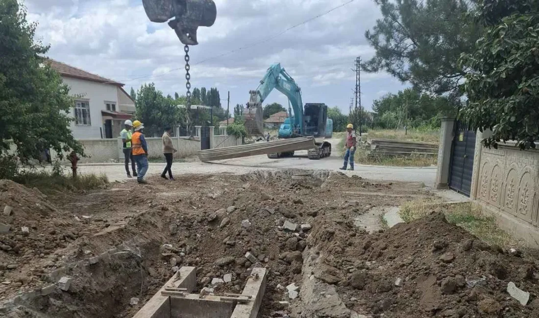 Yerköy ilçemiz belediye ekipleri, altyapı çalışmalarını sürdürüyor.
