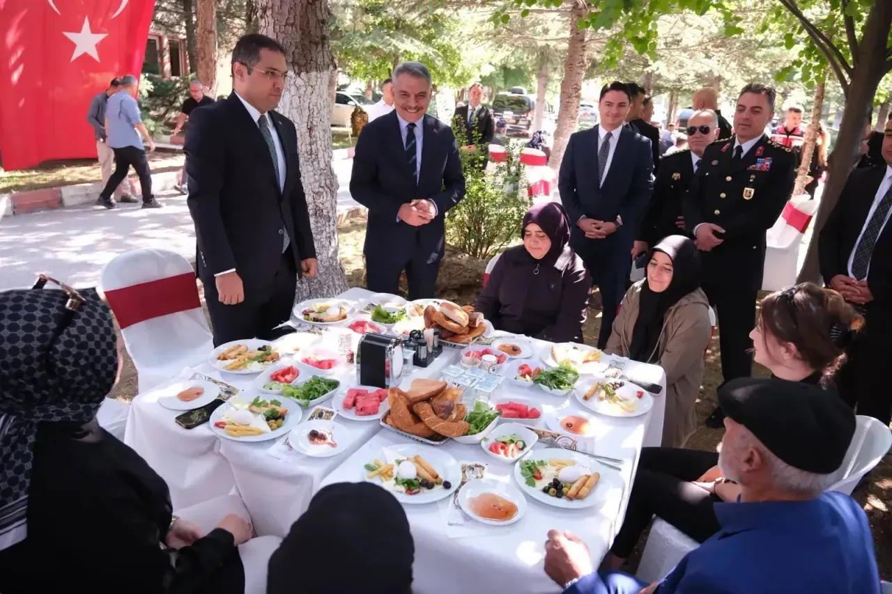 Yozgat'ta 15 Temmuz Demokrasi ve Millî Birlik Günü nedeniyle düzenlenen