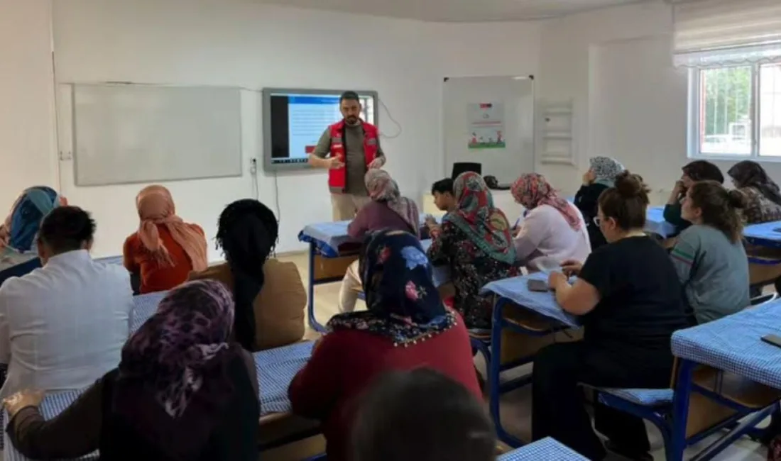 Yozgat'ın Şefaatli ilçesinde, Sosyal Hizmet Uzmanı Erkem Ünsal tarafından Aile
