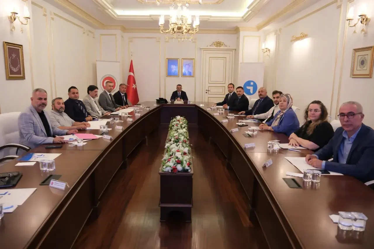 Yozgat Valisi Mehmet Ali Özkan başkanlığında düzenlenen İl İstihdam ve
