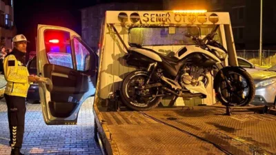 Yozgat'ta gerçekleştirilen trafik denetimlerinde, sürücü belgesiz araç kullanımı ve drift
