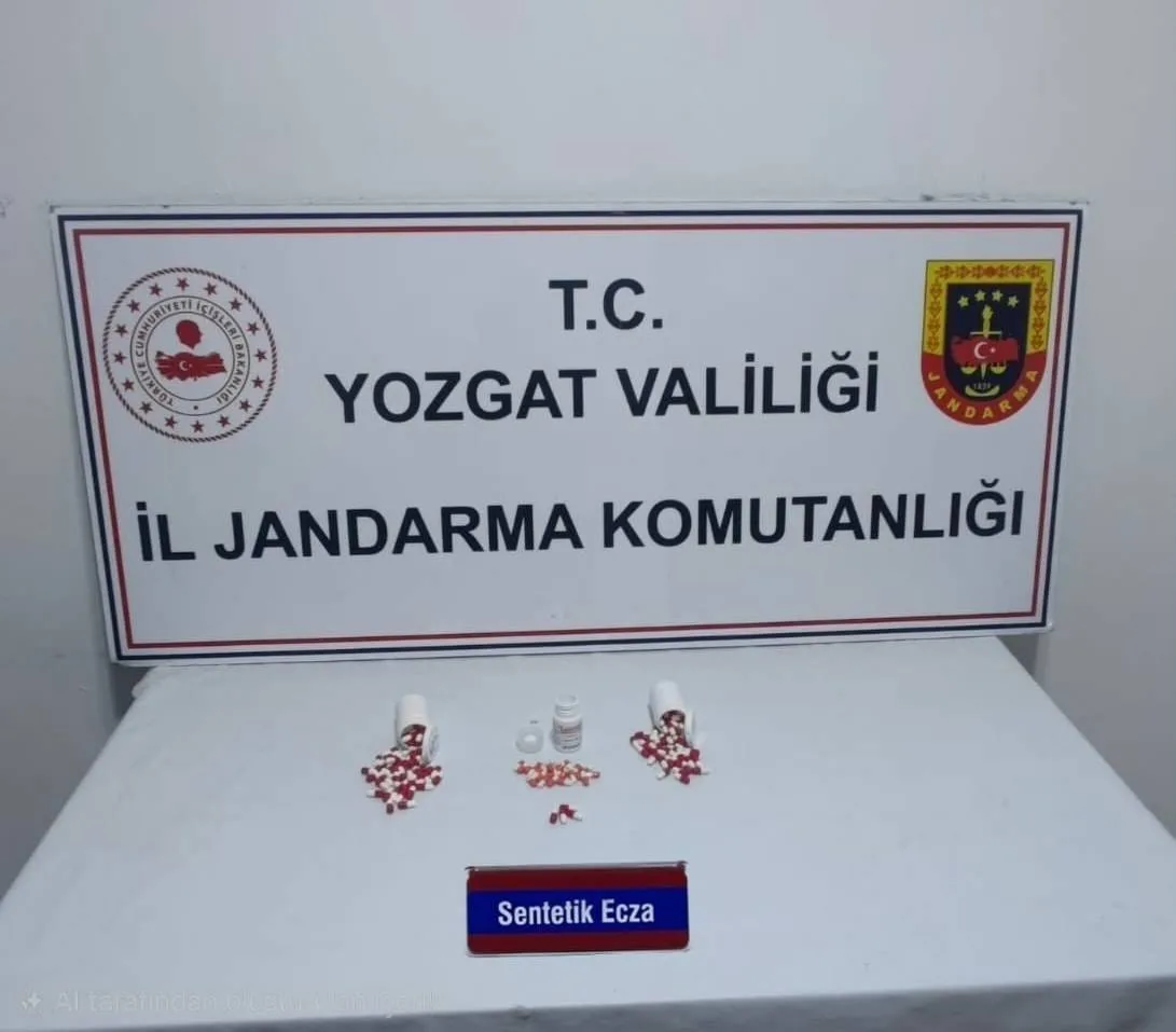 İzmir’den Yozgat’a yolcu otobüsüyle uyuşturucu madde getirileceği bilgisi üzerine ekipler