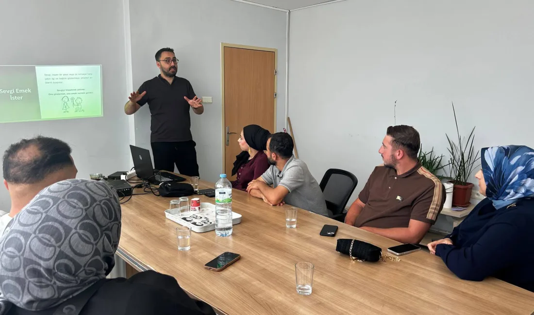Yerköy’de evlilik kredisine başvuran gençler için Evlilik Öncesi Eğitim Programı
