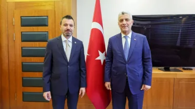 AK Parti Yozgat Milletvekili Süleyman Şahan, Ticaret Bakanı Ömer Bolat