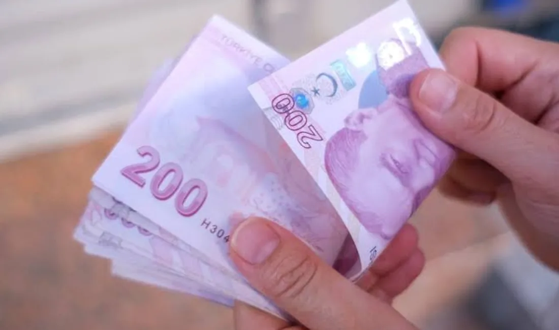 Aile Gelir Tamamlama Sistemi ile vatandaşlık maaşı, toplam geliri asgari