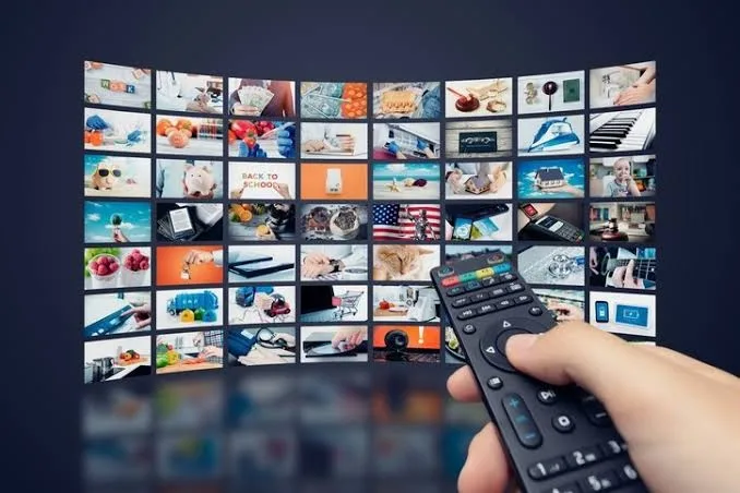 Show TV günlük yayın akışı aşağıda yer almaktadır. Saat :