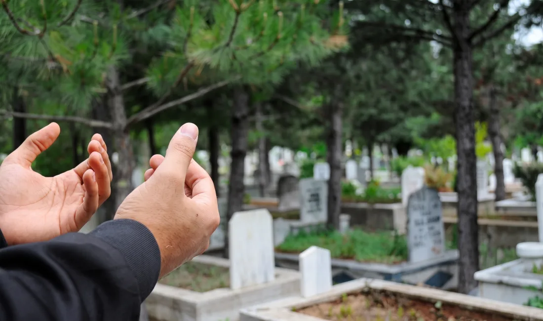 Dereboymul köyünden Çelebi Akyol’un kızı, Ömer Akyol’un ablası ve Ali