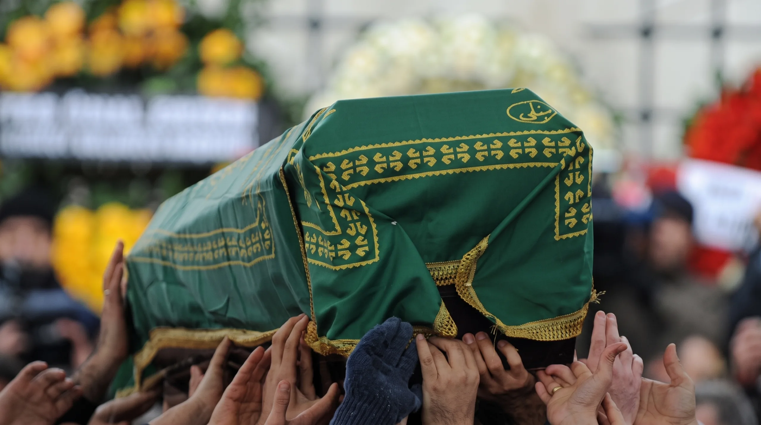 Köseyusuflu köyünden merhum Berber Bekir Akgül’ün eşi Nazife Akgül hayatını