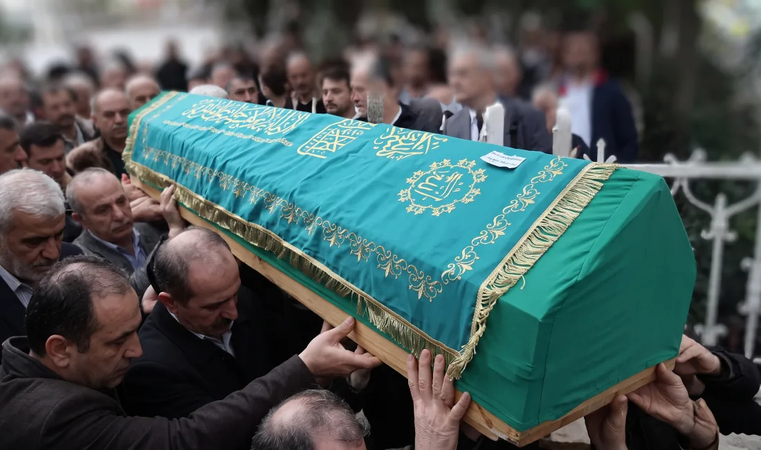 Dayılı köyünden gelme, Hüyük Mahallesi sakinlerinden ve Toprak Mahsulleri Ofisi