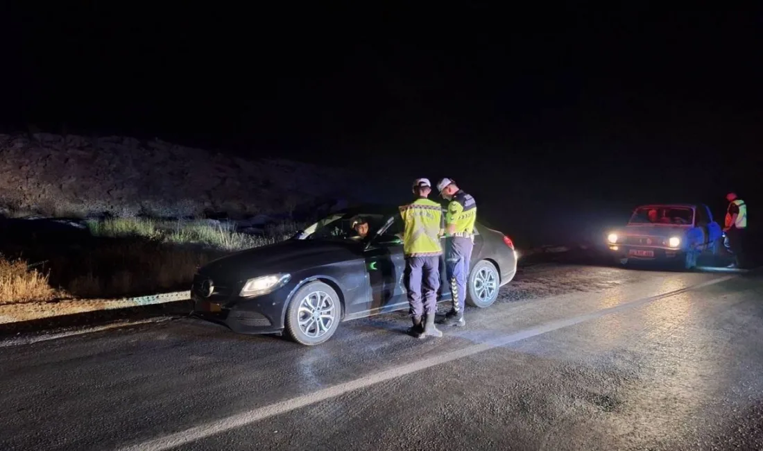 Yozgat'ta yapılan trafik denetimlerinde, daha önce alkollü araç kullanmaktan ehliyeti