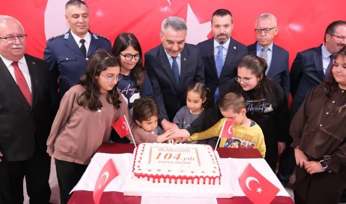 Yozgat’ta 30 Ağustos Zafer Bayramı’nın 104. yıl dönümü dolayısıyla bir