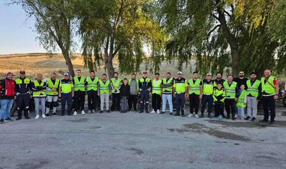 Yozgat-Boğazlıyan il yolunda motosiklet sürücülerinin trafikte daha görünür ve güvenli