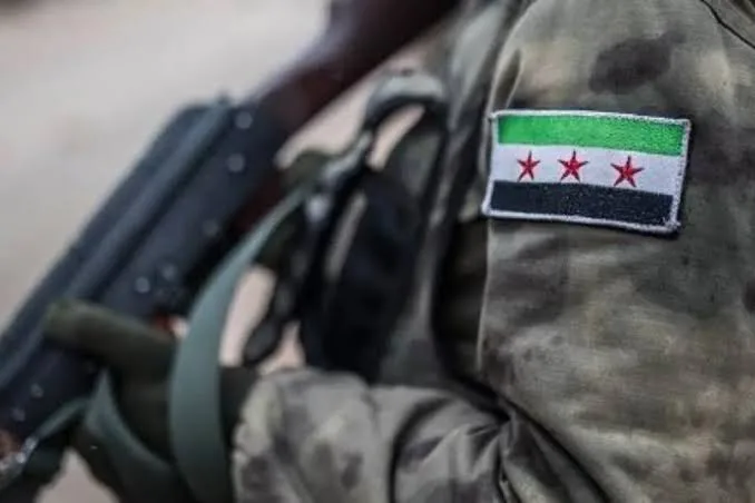 Suriye ordusunun, YPG'nin elindeki ağır silahları Haseke'de teslim almaya başladığı