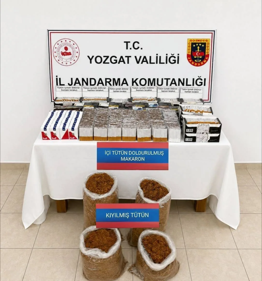 Yerköy’de jandarma ekiplerinin bir iş yerine düzenlediği operasyonda binlerce tütün